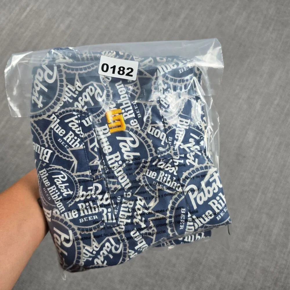 Loudmouth Golf Shorts Mens 30 Pabst Blue Ribbon PBR Beer Bottle Cap Novelty Navy